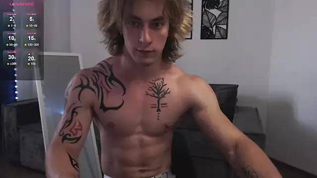 Brendan__Piks from StripChat is Freechat
