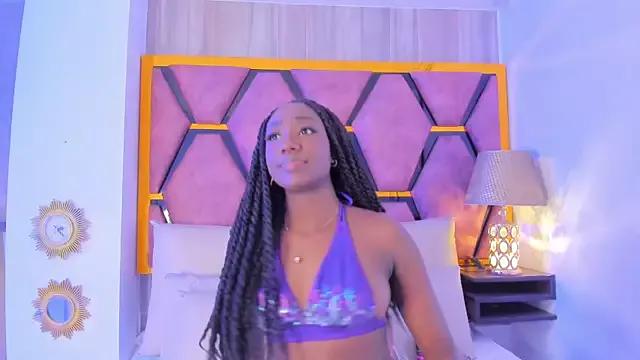 BritneyWalkers from StripChat is Freechat