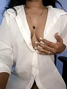 Brownie_baby from StripChat is Freechat