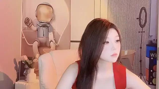 CAICAI_BABY from StripChat is Freechat