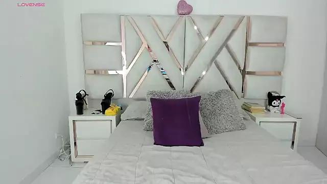 Try the thrill of flirt babes with our cam hosts, featuring unclothed wildness while getting naked and playing with their favored sex toys.