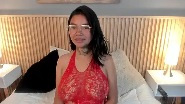 camila_sweetty from StripChat is Freechat
