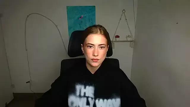 Candy_Chloe_ from StripChat is Freechat