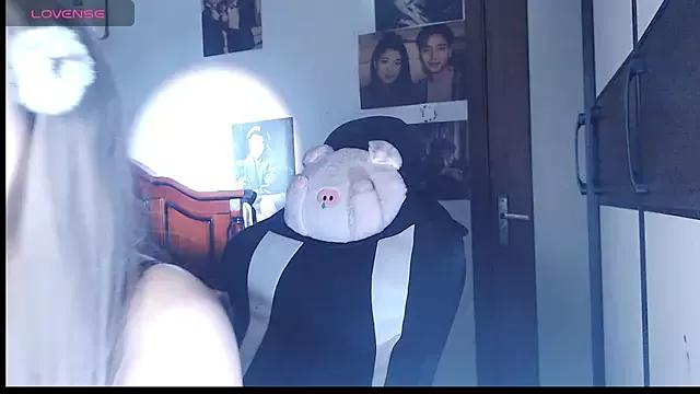 Try the thrill of flirt babes with our cam hosts, featuring unclothed wildness while getting naked and playing with their favored sex toys.