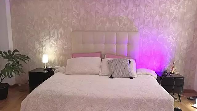 candy_purple_ from StripChat is Freechat