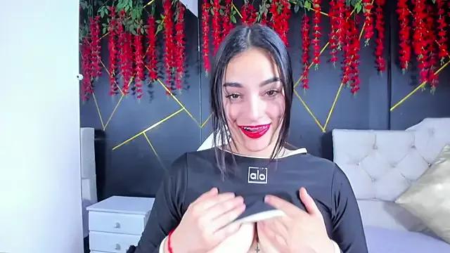 candy_rouss3 from StripChat is Freechat