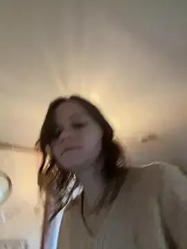 Candy_Shower from StripChat is Freechat
