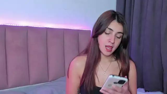 CandyAinsley from StripChat is Freechat