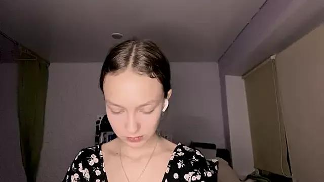 CannyTammy from StripChat is Freechat