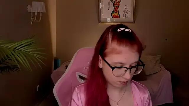 CarolDues from StripChat is Freechat