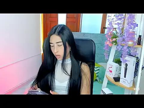 catalina_rosse_ from StripChat is Freechat