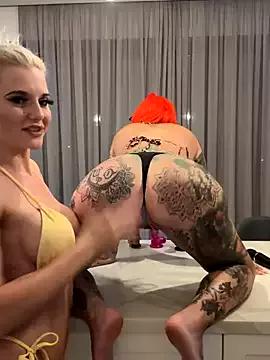 Photos of CatCoxx from StripChat is Freechat