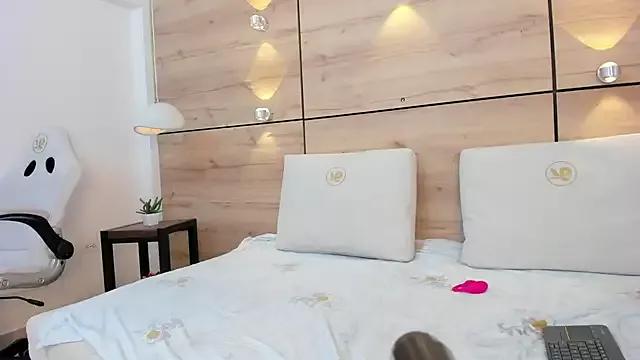Try the thrill of flirt babes with our cam hosts, featuring unclothed wildness while getting naked and playing with their favored sex toys.
