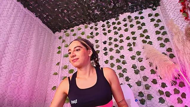 Try the thrill of flirt babes with our cam hosts, featuring unclothed wildness while getting naked and playing with their favored sex toys.