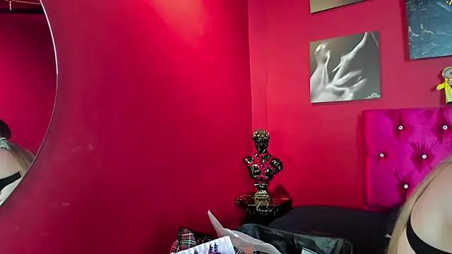 Try the thrill of flirt babes with our cam hosts, featuring unclothed wildness while getting naked and playing with their favored sex toys.