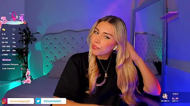 charlotte__grey from StripChat is Freechat