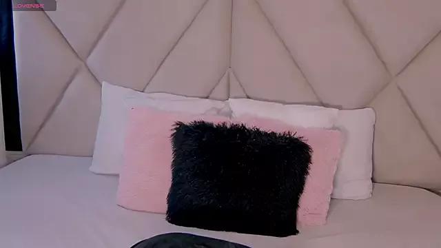 CharlotteeBrownn from StripChat is Freechat