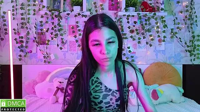 cherry_fizz from StripChat is Freechat
