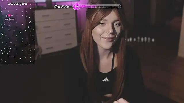 CherryRed_Girl from StripChat is Freechat