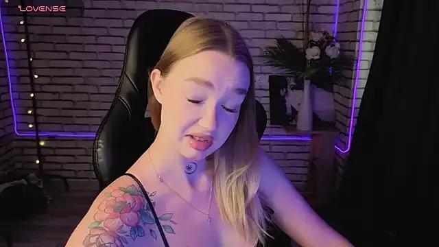 Try the thrill of flirt babes with our cam hosts, featuring unclothed wildness while getting naked and playing with their favored sex toys.
