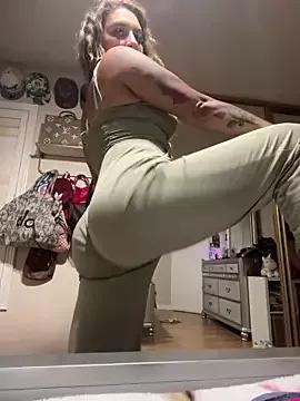 Chicagobabe from StripChat is Freechat