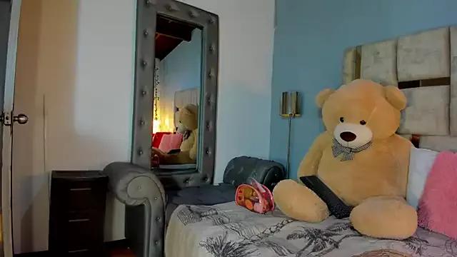 Try the thrill of flirt babes with our cam hosts, featuring unclothed wildness while getting naked and playing with their favored sex toys.