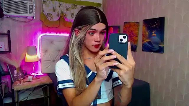Try the thrill of flirt babes with our cam hosts, featuring unclothed wildness while getting naked and playing with their favored sex toys.
