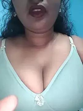 Chubbygirl_2 from StripChat is Freechat