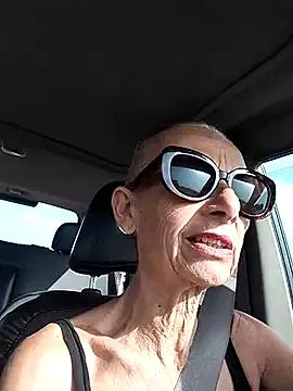clarabell4 from StripChat is Freechat