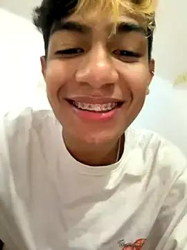 cock_dave from StripChat is Freechat