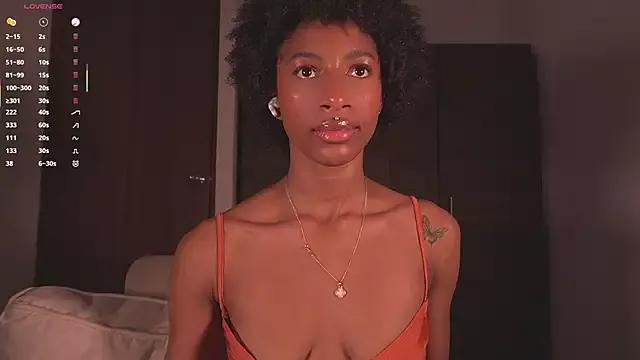 connie_west0 from StripChat is Freechat