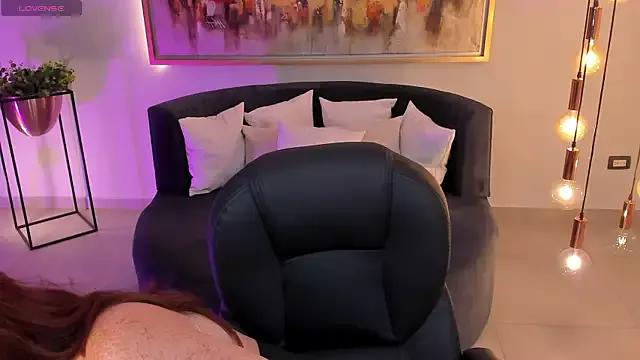CorinneRusso from StripChat is Freechat