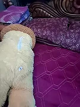 Couplesfuck12 from StripChat is Freechat