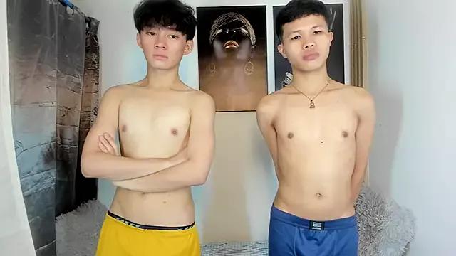 crazyasiantwink from StripChat is Freechat