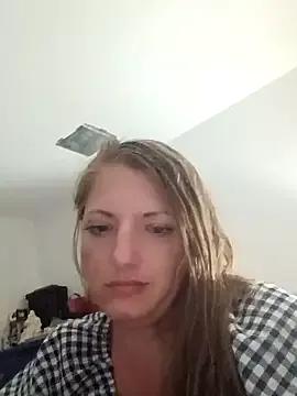 creamylittlecupcake from StripChat is Freechat