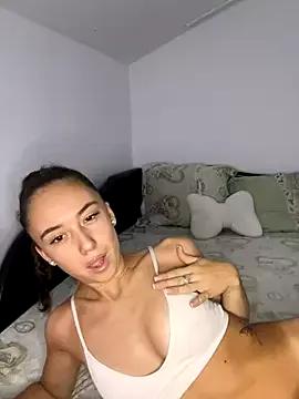 CristinaSww from StripChat is Freechat