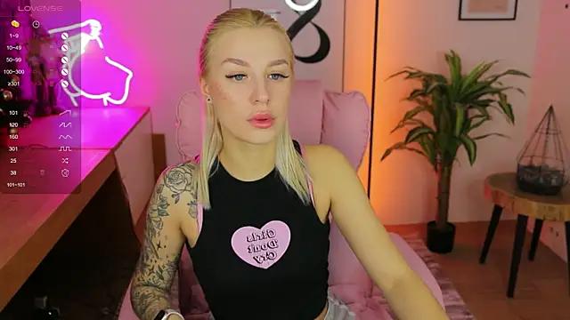 Try the thrill of flirt babes with our cam hosts, featuring unclothed wildness while getting naked and playing with their favored sex toys.