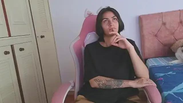 Crystal_Star_ from StripChat is Freechat