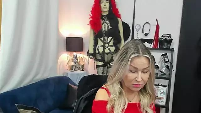 Try the thrill of flirt babes with our cam hosts, featuring unclothed wildness while getting naked and playing with their favored sex toys.