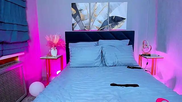 Try the thrill of flirt babes with our cam hosts, featuring unclothed wildness while getting naked and playing with their favored sex toys.