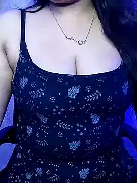 Cute-Akshi from StripChat is Freechat