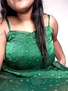 Cute_mikii from StripChat is Freechat