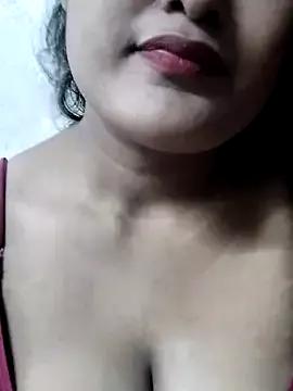 Cute_pinkii from StripChat is Freechat