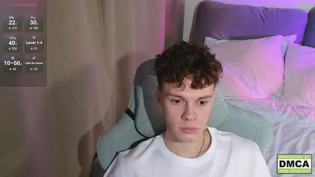 cute_thomas from StripChat is Freechat