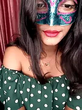 cuteniaa from StripChat is Freechat