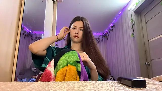 CutieSlim from StripChat is Freechat