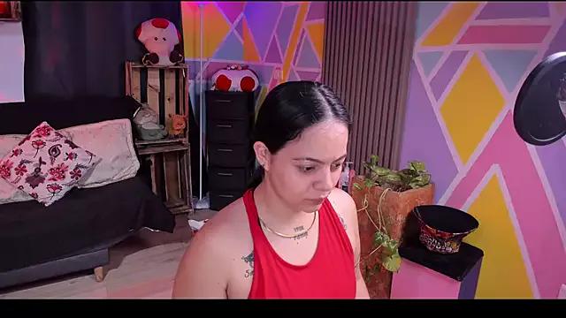 Cuttiealice from StripChat is Freechat