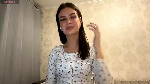 Photos of CwenHazle from StripChat is Freechat