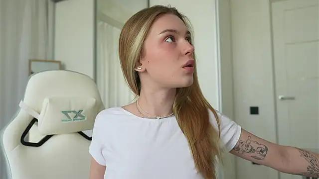 Try the thrill of flirt babes with our cam hosts, featuring unclothed wildness while getting naked and playing with their favored sex toys.