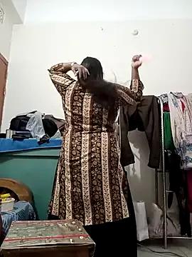 Dada_Boudi-couple from StripChat is Freechat